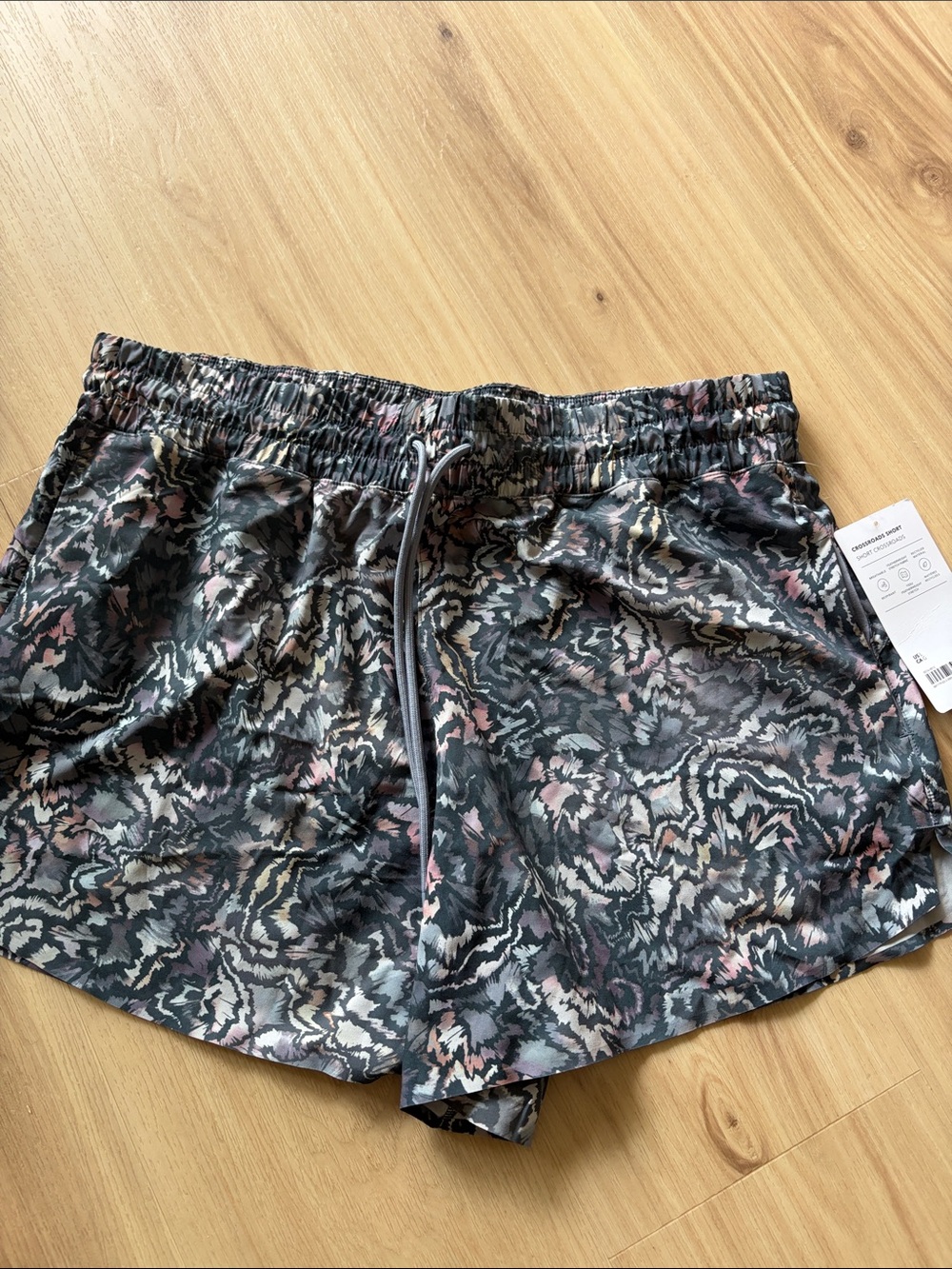 NWT Athleta Women's Crossroad Shorts